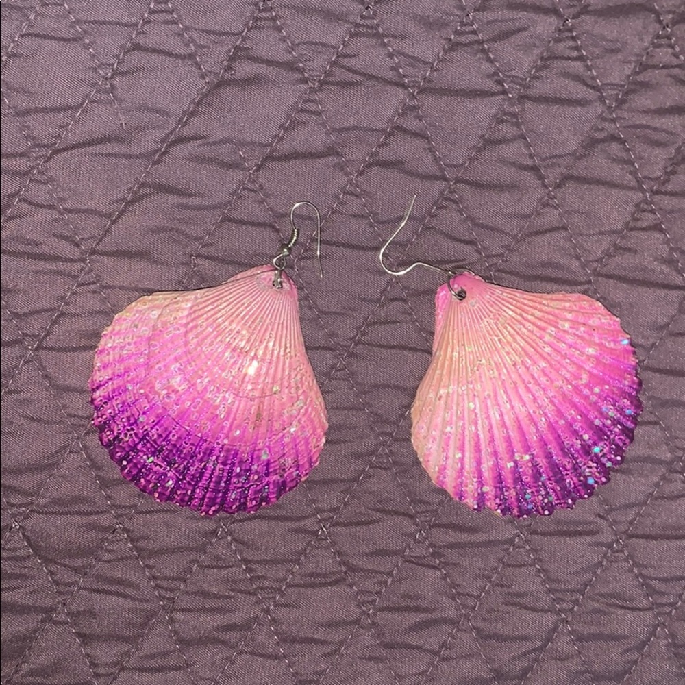 Mermaid Seashell earrings 🐚